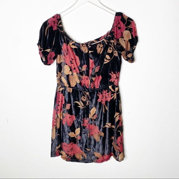 Moon River Velvet Floral Off Shoulder Dress Small - Picture 6 of 7
